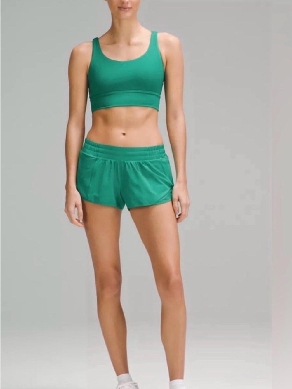 Lululemon Hotty Hot 2.5 Cascadia Green Shorts Size 6